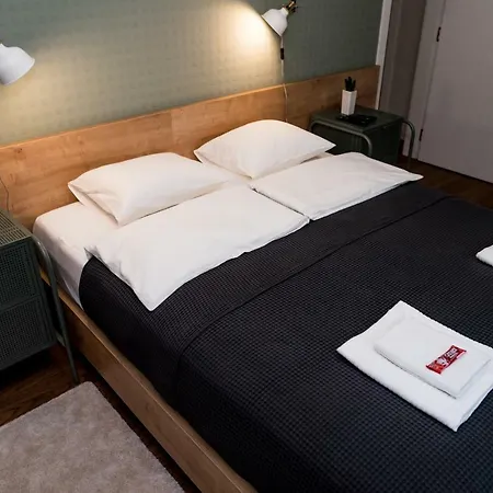 Donner Centar Iv Apartament *